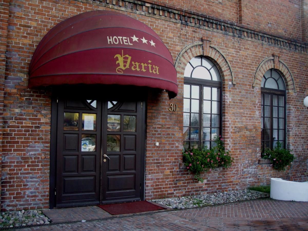 Отель Hotel Restauracja Varia Дзялдово-4