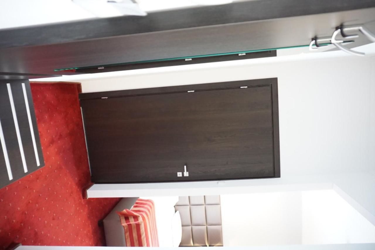 Отель Hotel Restauracja Varia Дзялдово