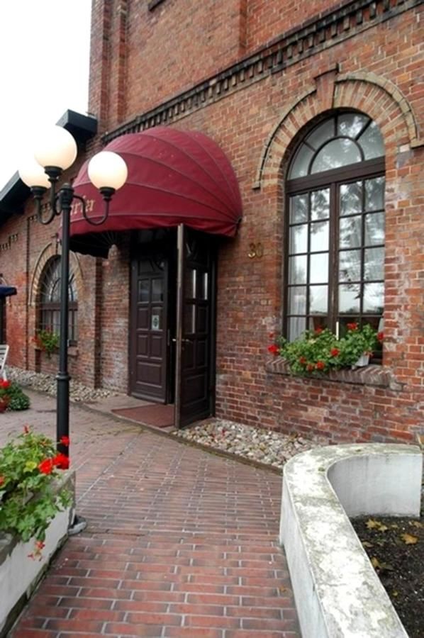 Отель Hotel Restauracja Varia Дзялдово-44