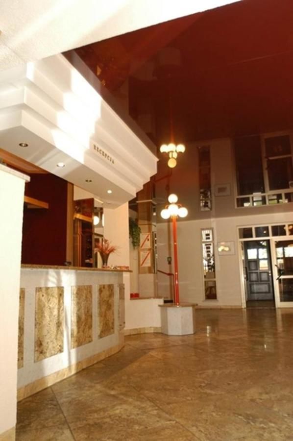 Отель Hotel Restauracja Varia Дзялдово-46