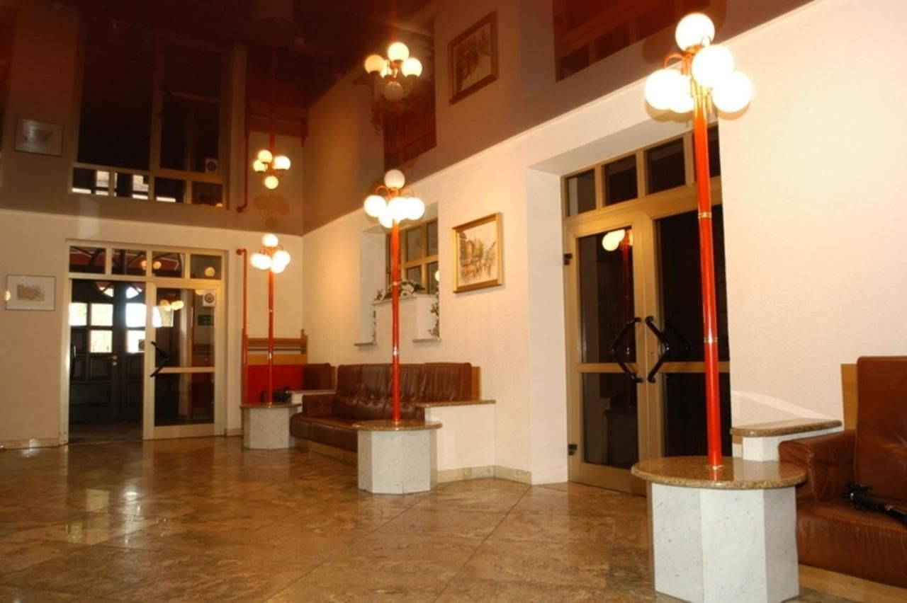 Отель Hotel Restauracja Varia Дзялдово-47