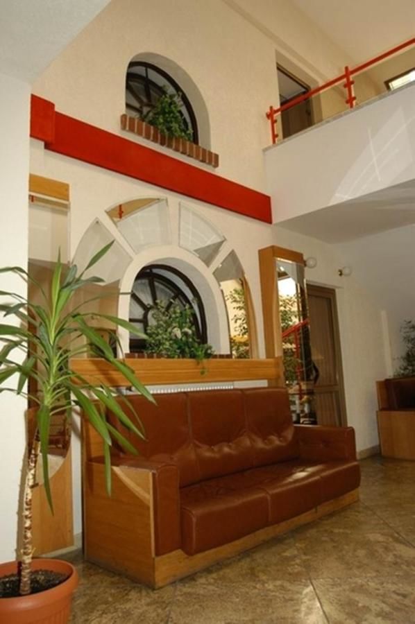 Отель Hotel Restauracja Varia Дзялдово-48