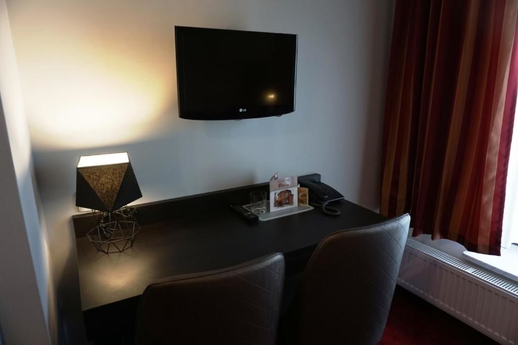 Отель Hotel Restauracja Varia Дзялдово-49