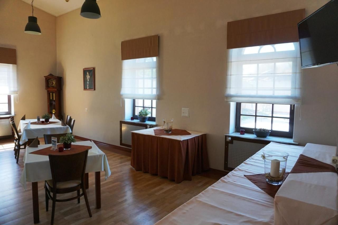 Отель Hotel Restauracja Varia Дзялдово-8