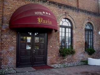 Отель Hotel Restauracja Varia Дзялдово-0